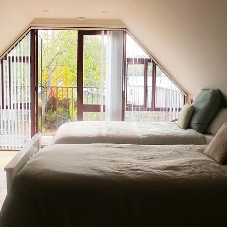 The Old Vicarage Studio Bed and Breakfast Amberley Exteriör bild