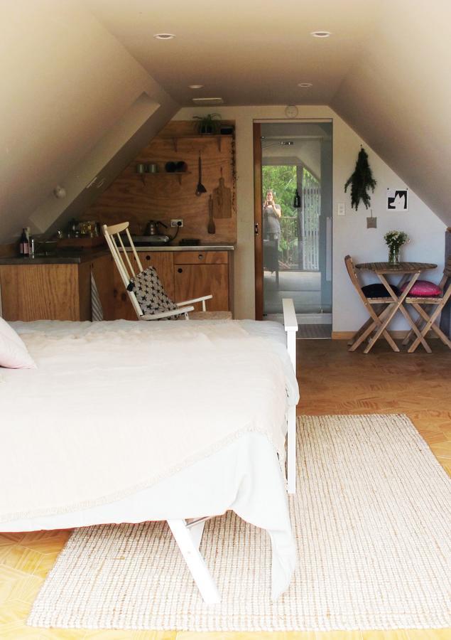 The Old Vicarage Studio Bed and Breakfast Amberley Exteriör bild